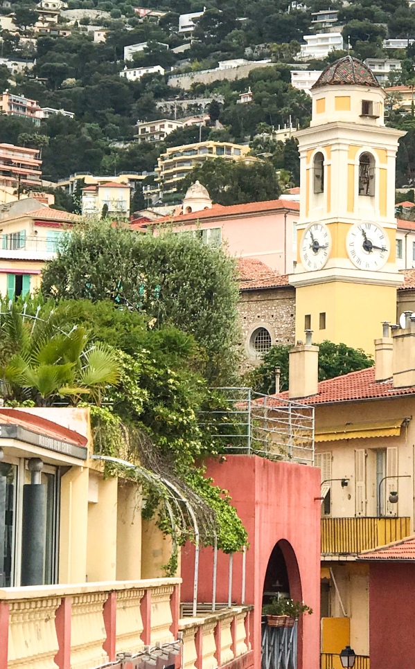 The colorful buildings of Villefranche.
